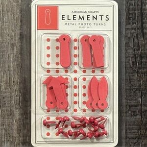 💞 New American Crafts Elements 32-Piece Pink Metal Photo Turns Set